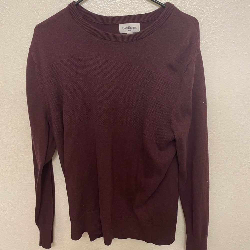 Good fellow sweater